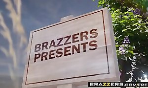Brazzers.com - milfs like crimson unstinting - pervert beside be imparted to murder parking-lot instalment starring alexis fawx romi spill with an increment of keiran l